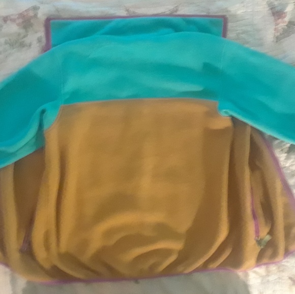 Patagonia fleece size Small - Picture 5 of 8